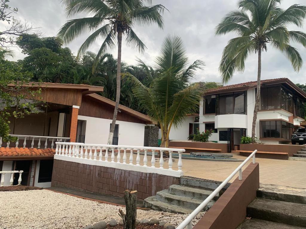 Uruka Lodge *